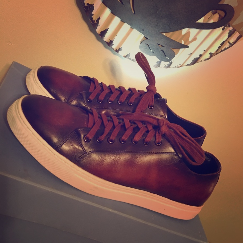 Belvedere studio sneakers size 10